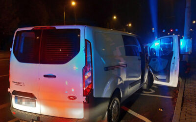 Podnapilý řidič dodávky sám zastavil u projíždějící hlídky Městské policie Zlín
